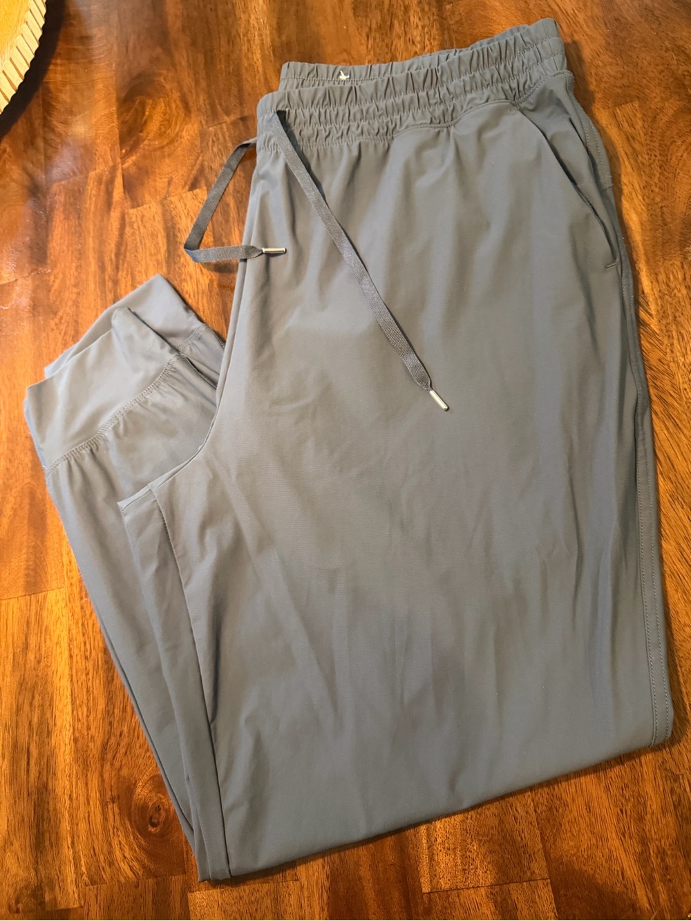 Old Navy Men’s Light Slate Gray Jogger Sweatpants